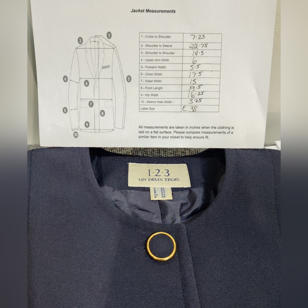 1.2.3 Un Deux Trois Paris Navy Tailored Jacket Gold Rim Buttons Size 38 / 6 - Picture 6 of 6